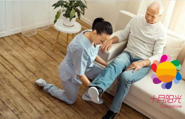 桂林请个保姆大概多少钱？(图1)